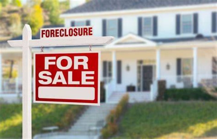 How do foreclosures work in Nevada?